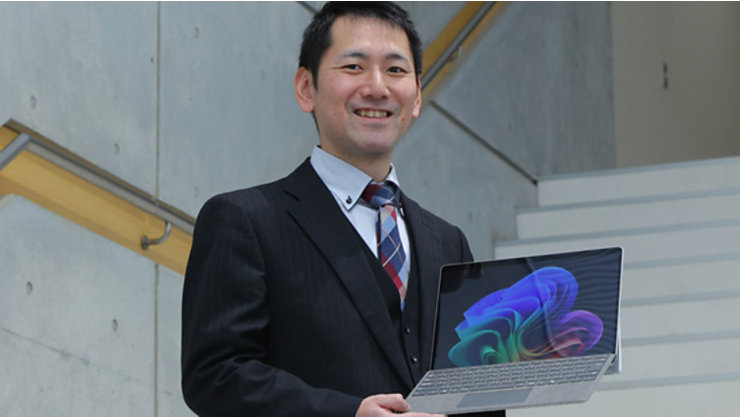 足立学園の教員が、生成AI『Copilot』とPC活用による業務効率化の取組みを紹介