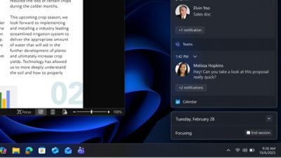 Computer screen displaying comment notifications