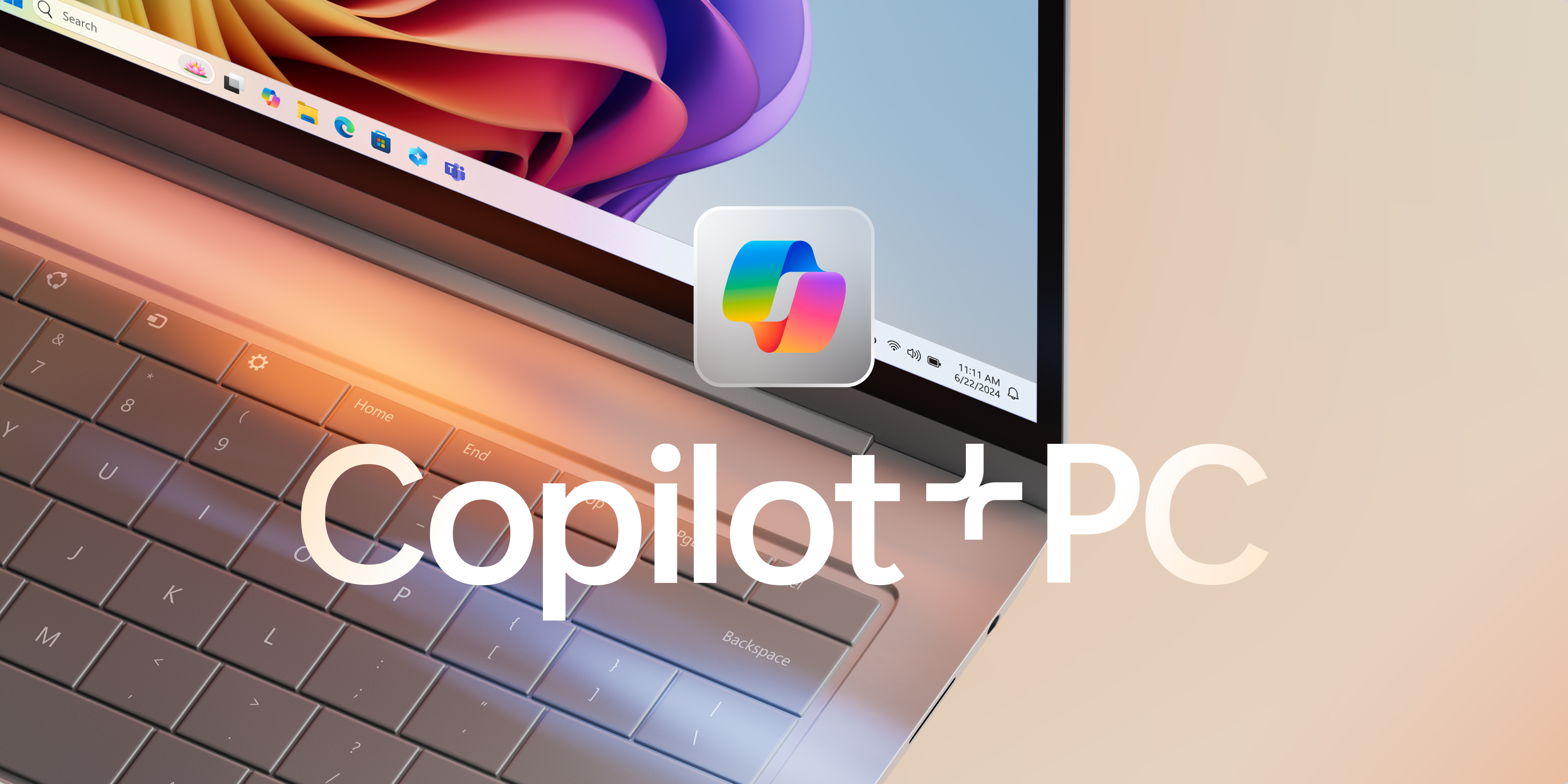 Laptop med Copilot-logo og farverig blomst