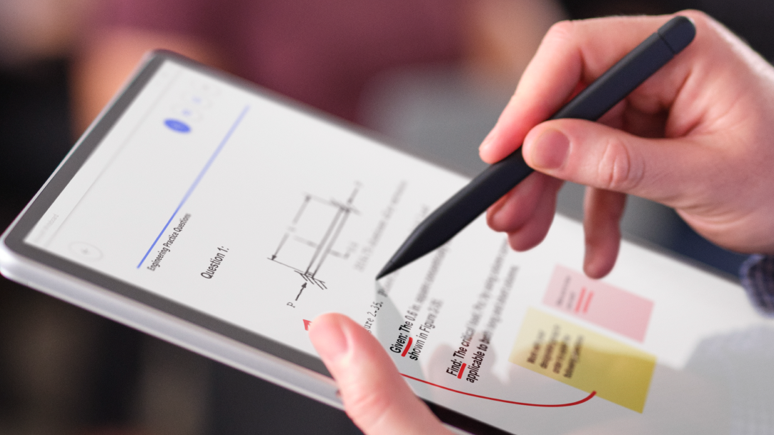 Person using the Surface Slim Pen to annotate a diagram on their Surface device