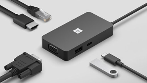 Hub de voyage Surface USB-C avec les nombreux ports disponibles