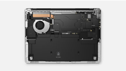 デバイス内部を表示した Surface Laptop