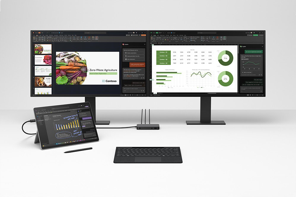 Multiple monitors and Surface device plugged into Surface USB4® Dock