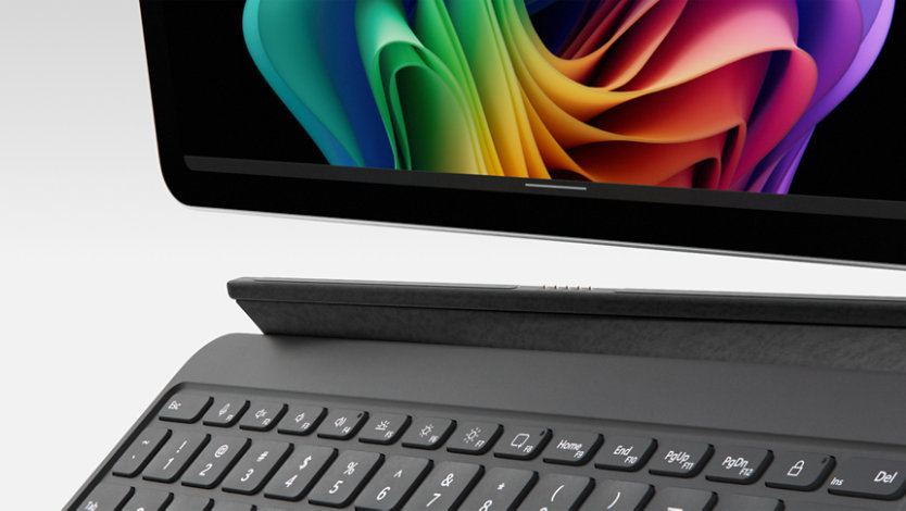 Surface デバイスとキーボードから取り外した状態のレンダリング画像