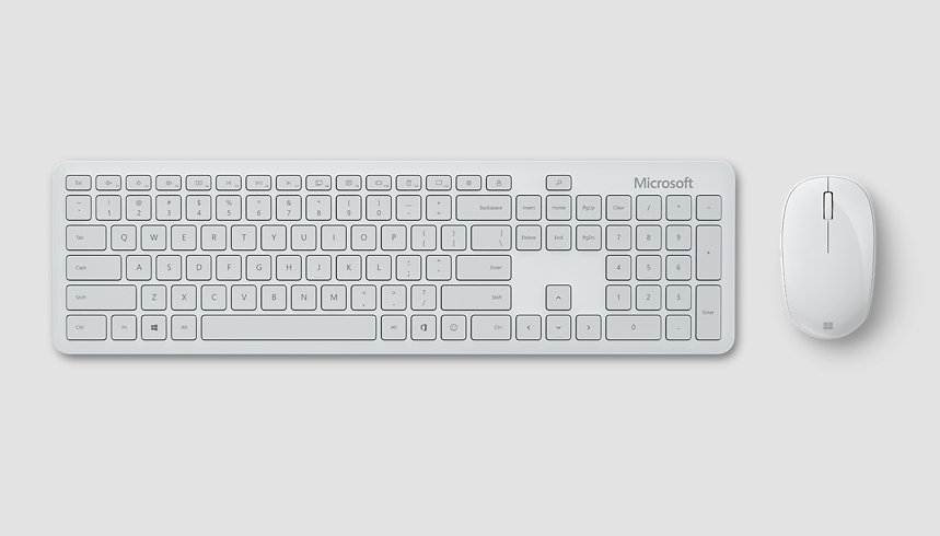 Clavier Microsoft Bluetooth Keyboard et souris en blanc.