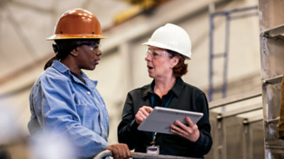 Eine Bestandsübersicht über den Schutz von IoT- und OT-Umgebungen mit Azure Defender IoT