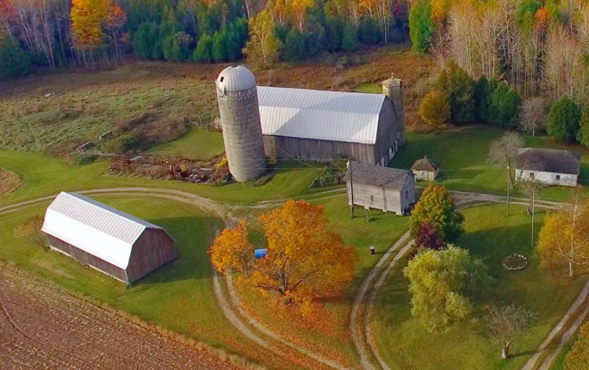 Scenic rural Midwest landscape, with fiery autumn colors.