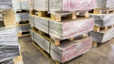 Palety zabalené do plastu