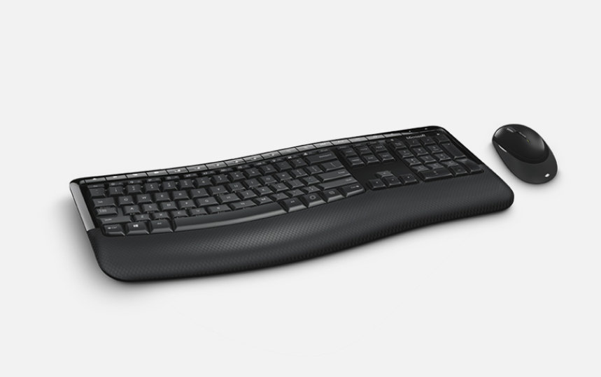 Microsoft Wireless Comfort Desktop 5050 with AES - Keyboard and Mouse  Combo: Multi-Media, Ergonomic, Microsoft Wireless Mouse and Keyboard with