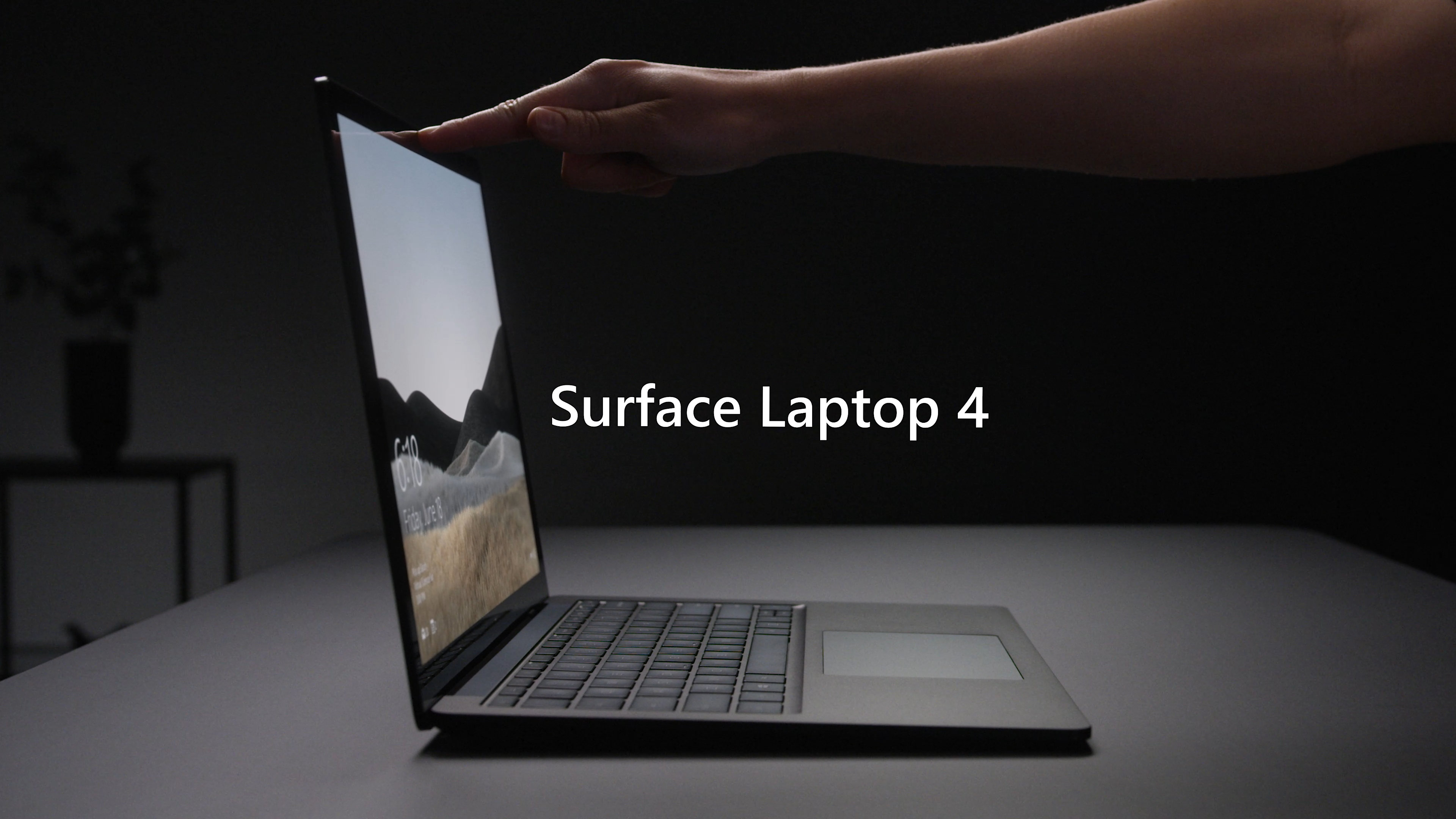 Microsoft Surface Laptop 4-15 Touchscreen English AMD R7-8GB Memory 256GB SSD Platinum