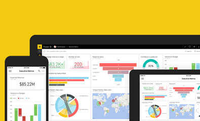 Dispositivi digitali su cui sono mostrati vari dati visualizzati in grafici a barre, grafici a torta e diagrammi