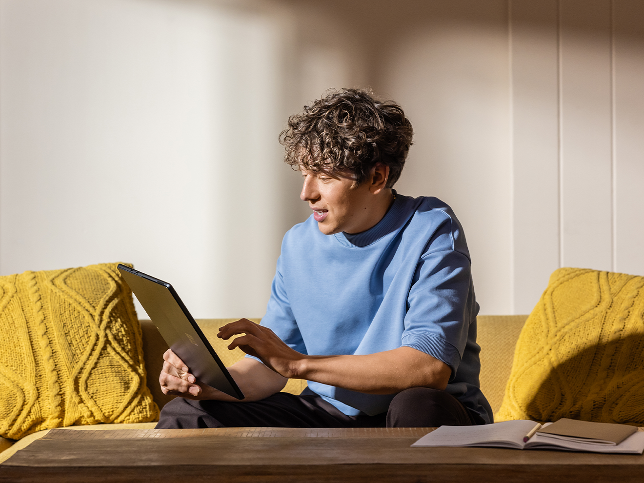 Surface Pro, Copilot+ PC, 13-inch.