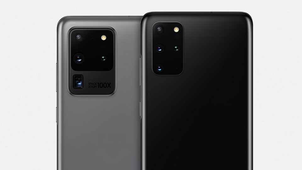 Back of Samsung Galaxy S 20 Ultra 5G in grey and black.