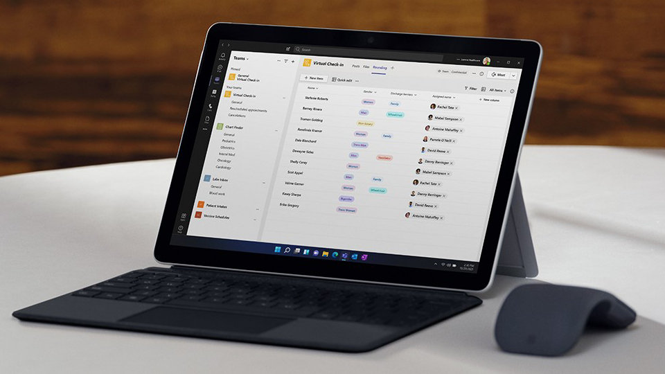 Surface Go 4: un tablet aziendale e due-in-uno portatile – Microsoft Surface per le aziende