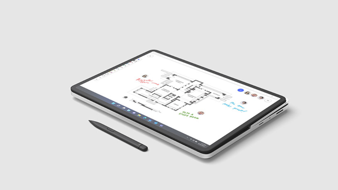 Surface Laptop Studio 2 en modo Escenario con un plano técnico en la pantalla