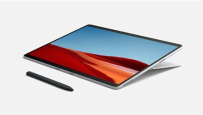 Zijaanzicht van Surface Pro X met Slim Pen 2.