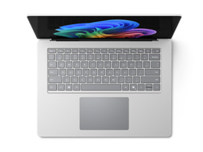 A top-down view of a 15-inch Surface Laptop for Business in the color Platinum.