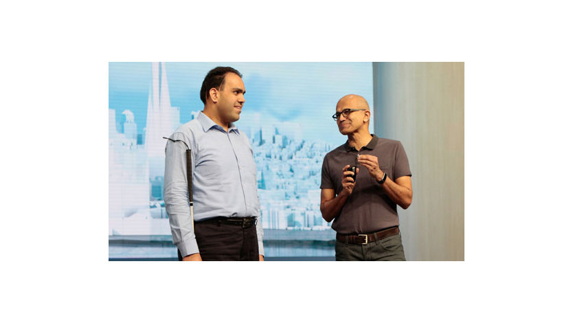 Satya Nadella während einer Präsentation