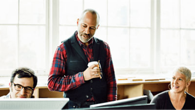 Data monitoring app performance and usage such as active users, daily sessions per user, session duration and top devices. 