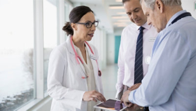Group of doctors discussing