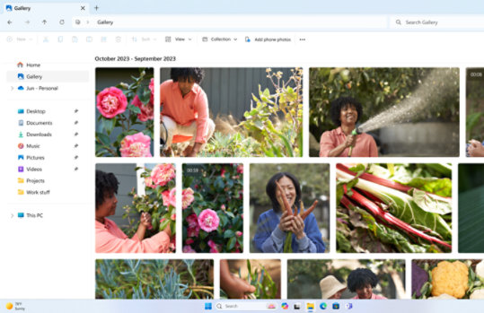 Galería del Explorador de archivos de distintas imágenes de mujeres haciendo jardinería al aire libre