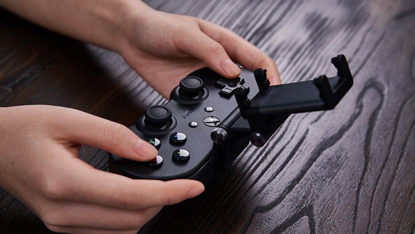 Buy 8bitDo SN30 Pro Controller for Xbox Cloud Gaming on