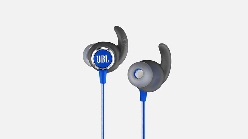 The ergonomic ear tips with Freebit enhancers.