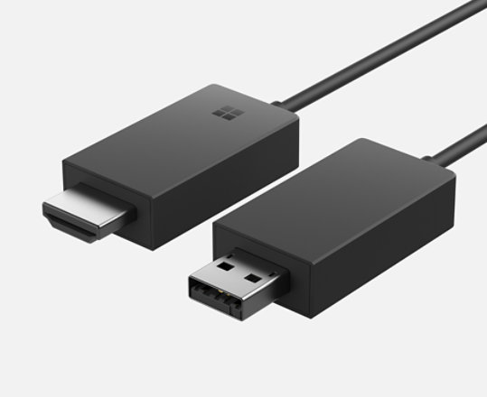 U S B und H D M I-Stecker an einem Microsoft Wireless Display Adapter: Nahansicht.