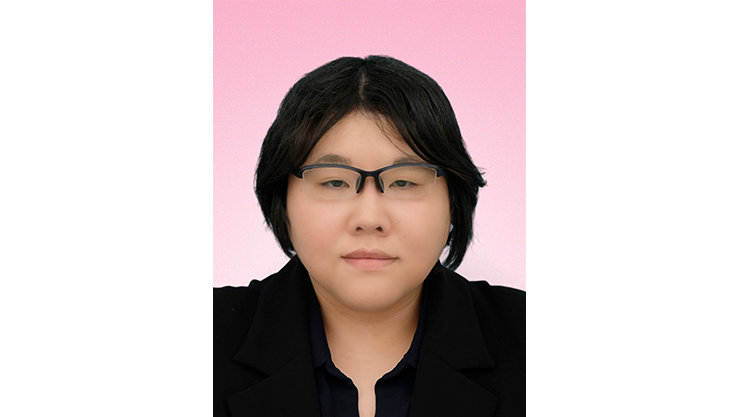 エヌ・ティ・ティ・コムウェア株式会社八城 美里さん