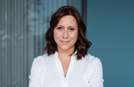 Portrait von Nadine Körn, Adoption Manager bei VW Financial Services.
