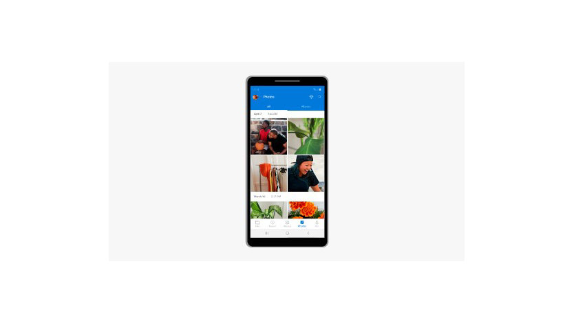 スマートフォンでOneDriveを表示しているイメージ