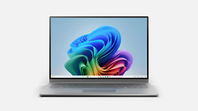 Copilot+ PC が開いている