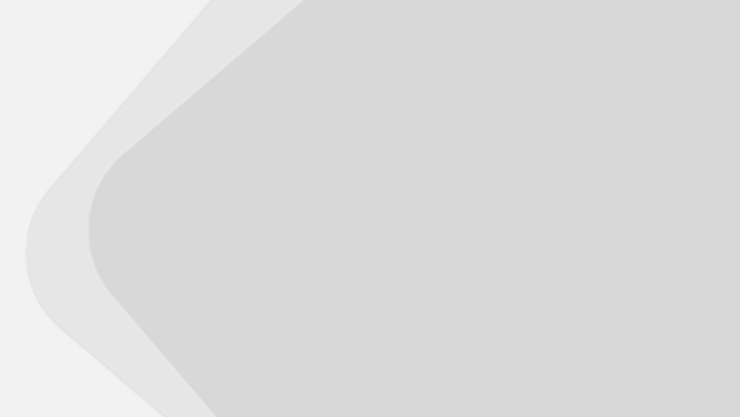 Ein pfeilförmiger hellgrauer Hintergrund wird abgebildet.