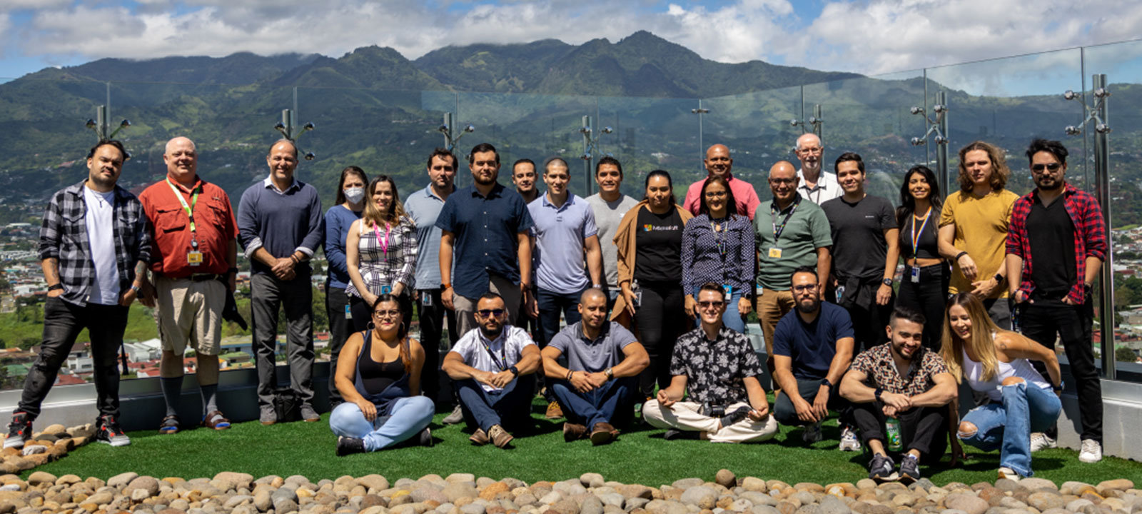 grupo de funcionários na Costa Rica