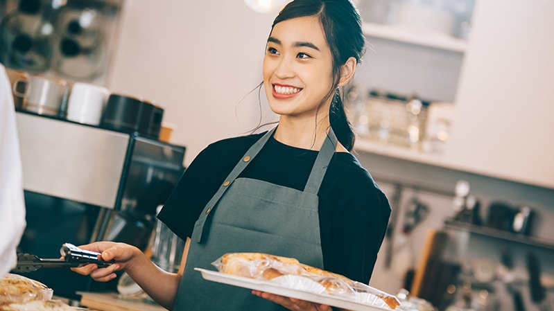 カフェの店員