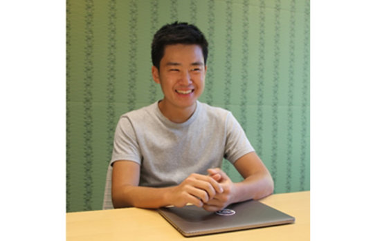 笑顔で聞くゆきさん