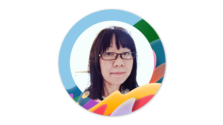 Shiho A.はカラフルな円形の枠に囲まれています。