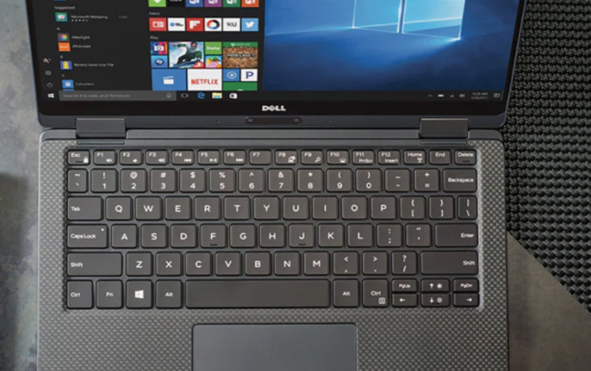 Windowsのホーム画面を備えたデルのノートパソコン