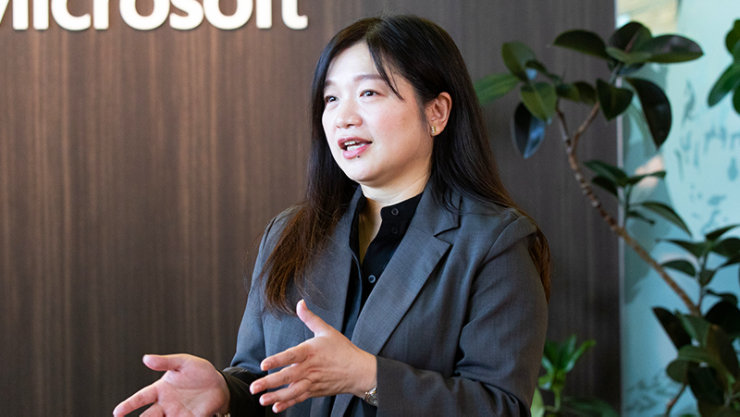 コンシューマー事業本部デバイス戦略部　シニア カテゴリー マネージャー　Kasumi