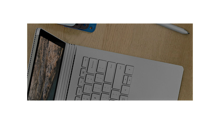 Surface Hub 2S、および Microsoft ホワイトボード