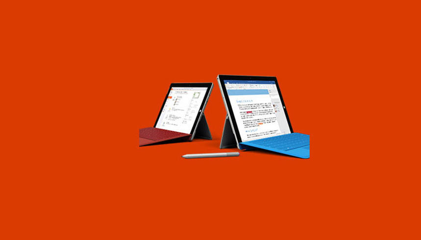 Een blauwe en rode tablet met toetsenborden