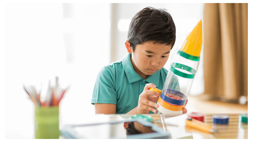 学習の記録: 宿題をする子供たち