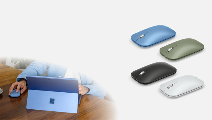 4 色の Microsoft モダン モバイル マウスとマウスを使用する様子