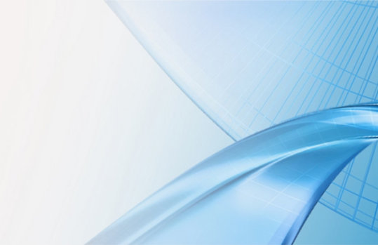 Abstrakte blaue Linien und geschwungene transparente Formen auf hellem Hintergrund.