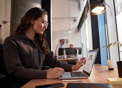 一個人大概是在 LinkedIn 或 Twitter 上學習