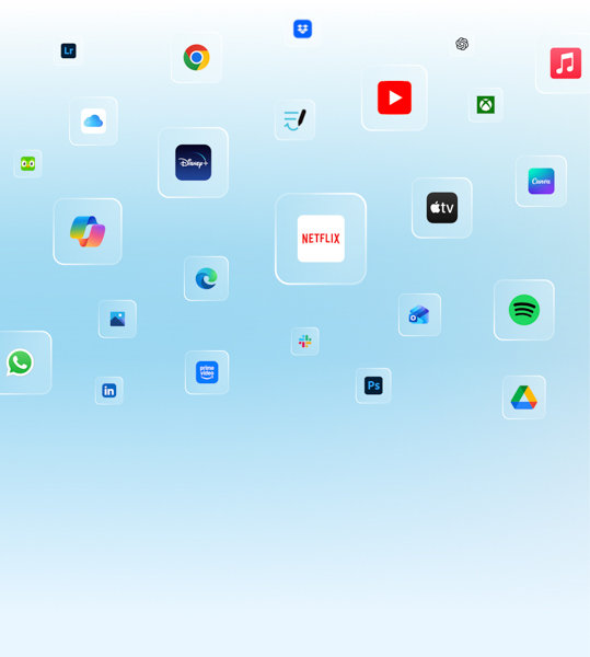 Kolme Laptop-laitetta värissä Platinanvärinen ja näytöllä Bloom-taustakuvan Copilot-versio