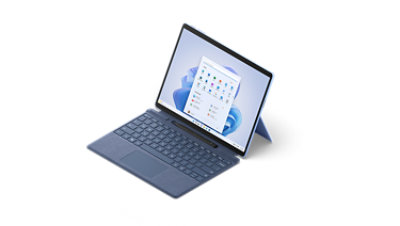 Un dispositivo Surface Pro 9 color zaffiro con tastiera