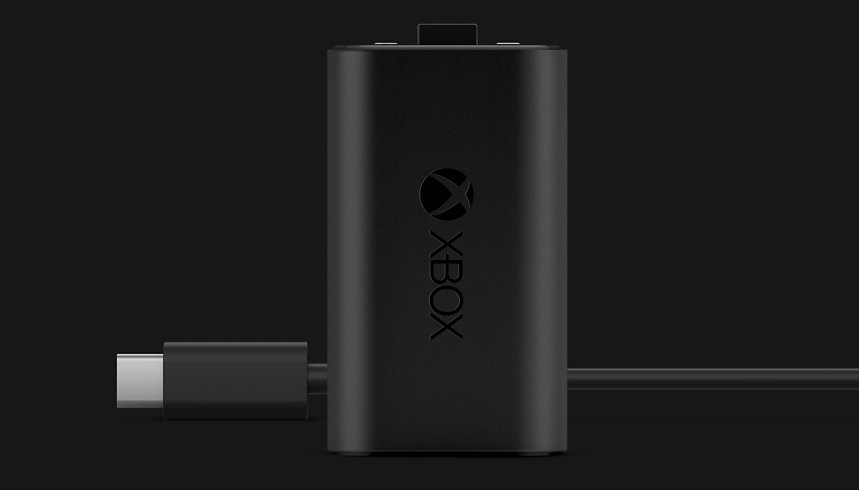  An Xbox rechargeable battery pack with a USB-C charging cord.